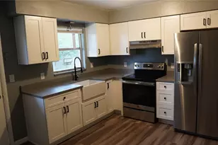 27200 Fernery Ave, Brooksville, FL 34602 - Photo 5