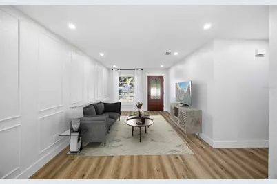 10508 N Myrtle Street, Tampa, FL 33617 - Photo 5