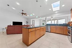 2936 68th Ave S, Saint Petersburg, FL 33712 - Photo 11