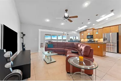 2936 68th Avenue S, Saint Petersburg, FL 33712 - Photo 7