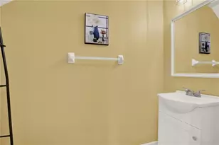 8560 Sandy Beach St, Tampa, FL 33634 - Photo 13