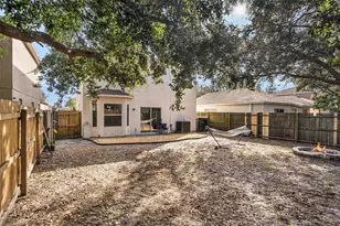 8430 Quarter Horse Dr, Riverview, FL 33578 - Photo 29