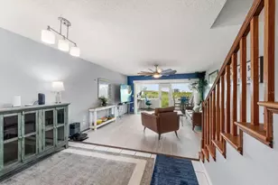 9434 Tara Cay Ct, Seminole, FL 33776 - Photo 11