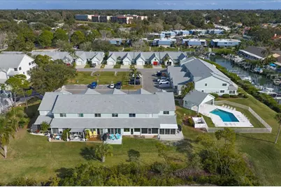 9434 Tara Cay Court #25, Seminole, FL 33776 - Photo 35