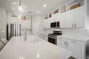 8229 Faire Frost Ln, Land O Lakes, FL 34637 - Photo 17