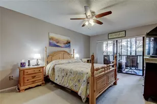 8198 Terrace Garden Dr N, Saint Petersburg, FL 33709 - Photo 25