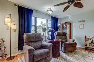 8198 Terrace Garden Dr N, Saint Petersburg, FL 33709 - Photo 23
