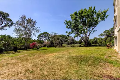 8198 Terrace Garden Drive N #209, Saint Petersburg, FL 33709 - Photo 43