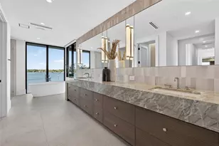 1075 31st Terrace NE, Saint Petersburg, FL 33704 - Photo 17