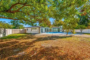 1932 Oro Ct, Clearwater, FL 33764 - Photo 5