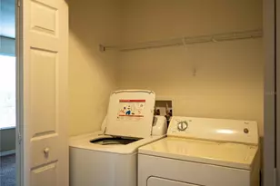 12636 Carlby Cir, Tampa, FL 33626 - Photo 15