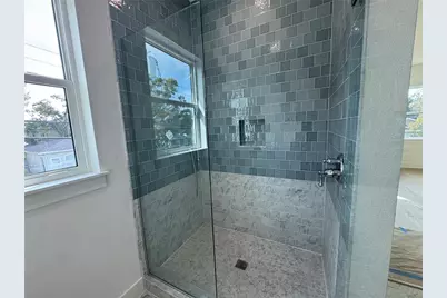 3301 W Iowa, Tampa, FL 33611 - Photo 13