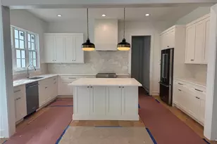 3303 Iowa, Tampa, FL 33611 - Photo 5