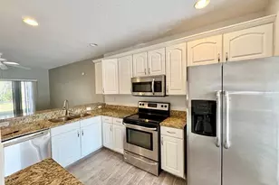 15619 Stable Run Dr, Spring Hill, FL 34610 - Photo 7