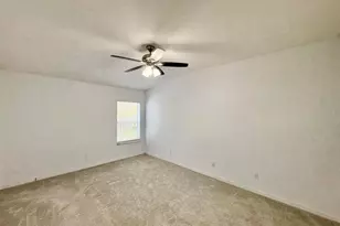 15619 Stable Run Dr, Spring Hill, FL 34610 - Photo 19