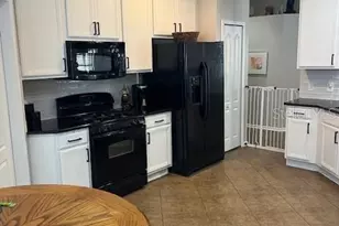 211 Westchester Hills Ln, Valrico, FL 33594 - Photo 29