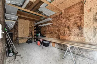 1510 W Powhatan Ave, Tampa, FL 33603 - Photo 43