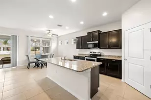 13562 Paddington Wy, Spring Hill, FL 34609 - Photo 5