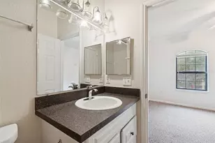 2151 Chianti Pl, Palm Harbor, FL 34683 - Photo 25