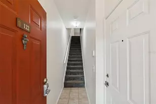 2151 Chianti Pl, Palm Harbor, FL 34683 - Photo 7