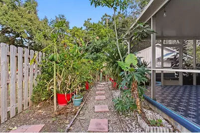 1645 15th Street N, Saint Petersburg, FL 33704 - Photo 35