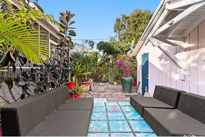 1645 15th Street N, Saint Petersburg, FL 33704 - Photo 31