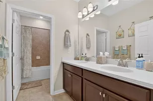 10435 Alcon Blue Dr, Riverview, FL 33578 - Photo 17