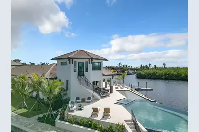 14201 Bay Drive, Fort Myers, FL 33919 - Photo 1