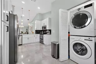 1484 Cairn Ct, Palm Harbor, FL 34683 - Photo 7