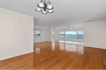 5980 Shore Boulevard S #701, Gulfport, FL 33707 - Photo 11