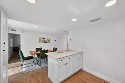 3733 Coppertree Circle, Brandon, FL 33511 - Photo 9