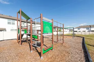 6272 Bucket Ct, Gibsonton, FL 33534 - Photo 31