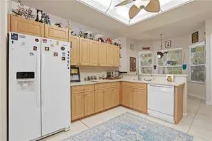 4130 Gevalia Dr, Brooksville, FL 34604 - Photo 9