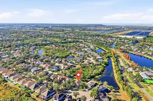 6834 Guilford Bridge Dr, Apollo Beach, FL 33572 - Photo 53