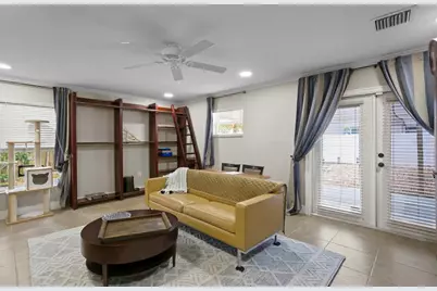 8407 Granite Place, Tampa, FL 33615 - Photo 29