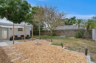 8407 Granite Pl, Tampa, FL 33615 - Photo 41