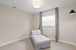 8407 Granite Pl, Tampa, FL 33615 - Photo 25