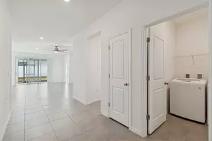 7139 Steer Blade Dr, Zephyrhills, FL 33541 - Photo 9