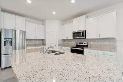 7139 Steer Blade Drive, Zephyrhills, FL 33541 - Photo 11