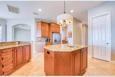 5918 Bahama Shores Drive S, Saint Petersburg, FL 33705 - Photo 19