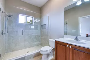 5918 Bahama Shores Dr S, Saint Petersburg, FL 33705 - Photo 61