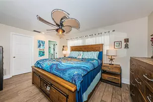 1447 Hill Dr, Largo, FL 33770 - Photo 15