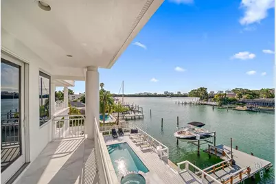 42 Midway Island, Clearwater Beach, FL 33767 - Photo 37