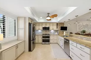 501 Sandy Hook Rd, Treasure Island, FL 33706 - Photo 9