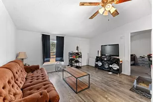 17558 Caufield Rd, Spring Hill, FL 34610 - Photo 5