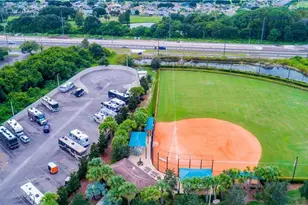 4949 Marble Springs Cir, Wimauma, FL 33598 - Photo 81