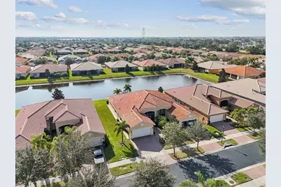 4949 Marble Springs Circle, Wimauma, FL 33598 - Photo 5