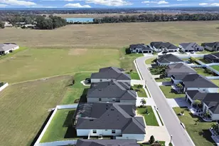 6998 Bentridge Dr, Lakeland, FL 33813 - Photo 5