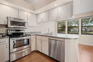 18847 Parade Rd, Hudson, FL 34667 - Photo 11