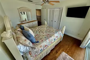 812 Island Way, Clearwater Beach, FL 33767 - Photo 97